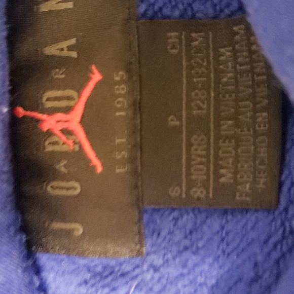 Bundle of 2 Jordan hoodies - Picture 4 of 4